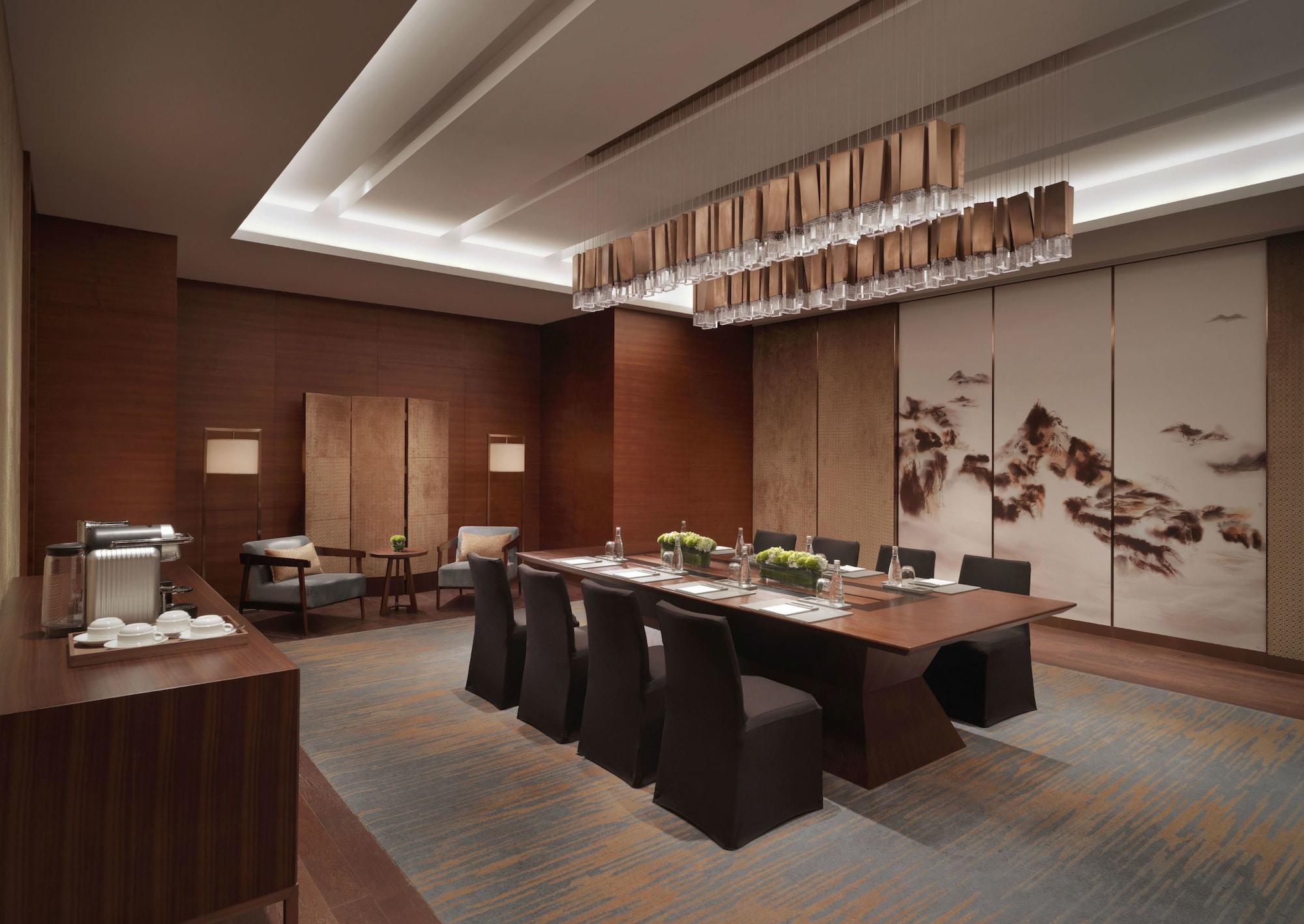 Отель Hyatt Regency Zhenjiang Чжэньцзян Экстерьер фото