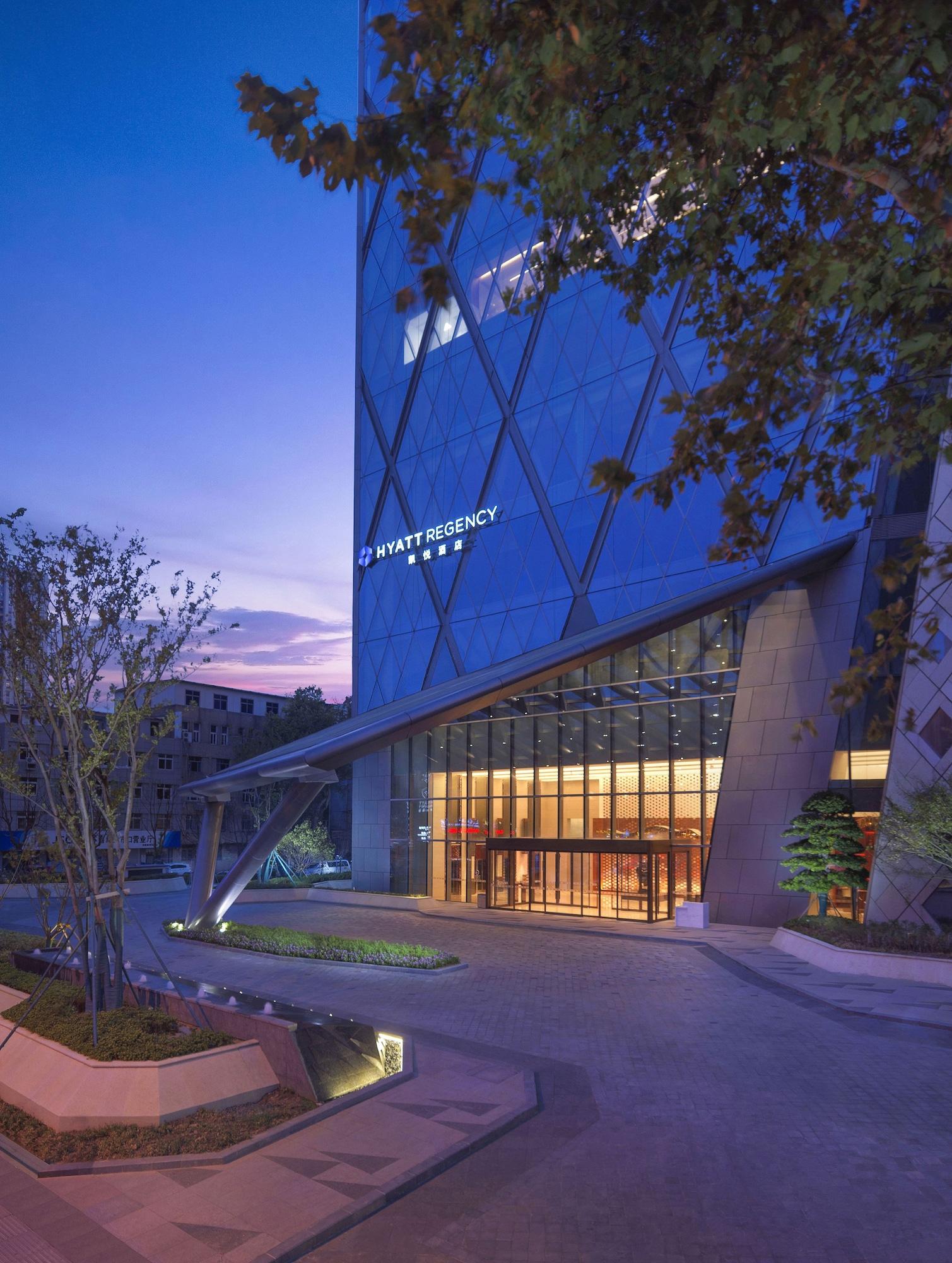 Отель Hyatt Regency Zhenjiang Чжэньцзян Экстерьер фото