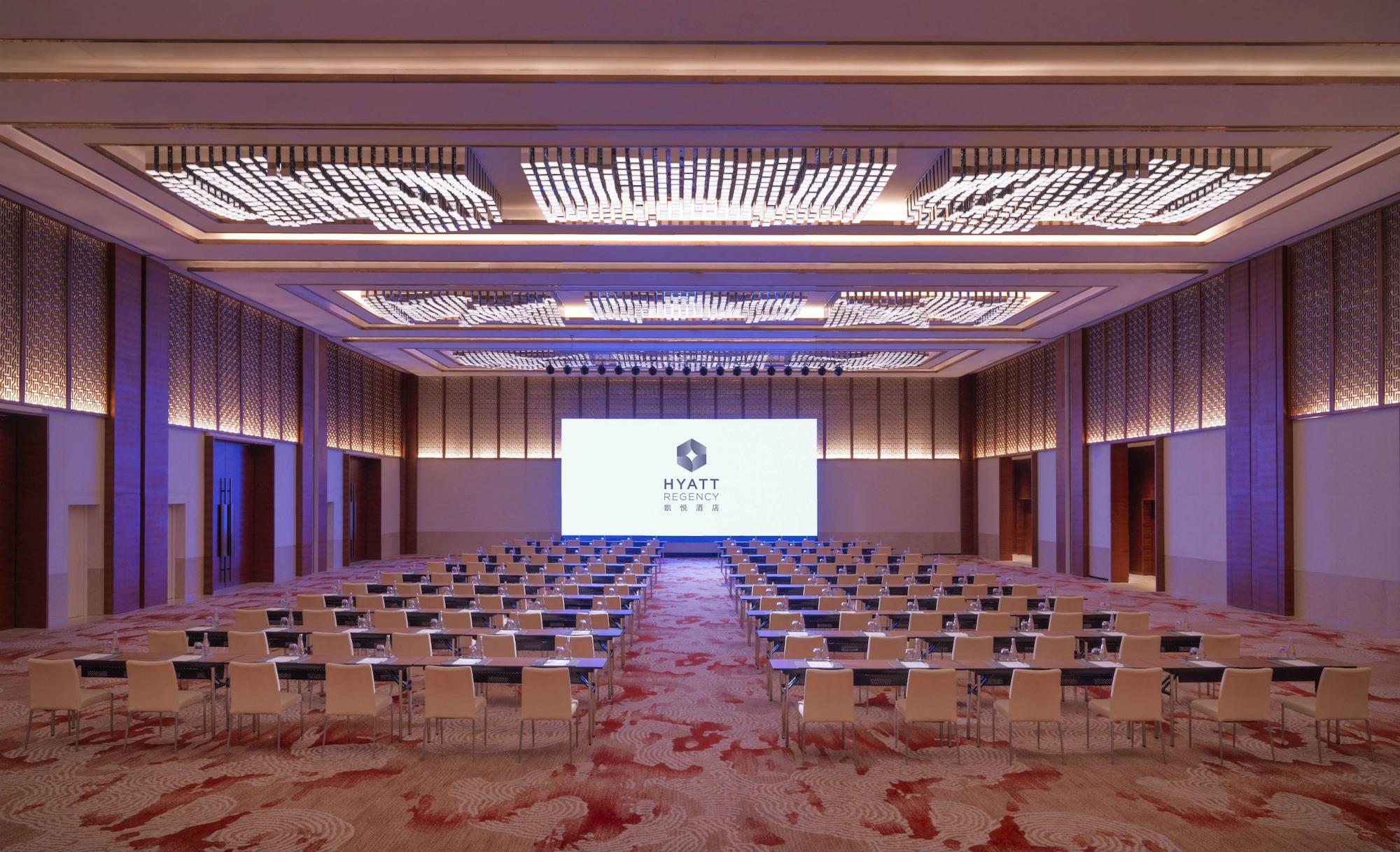 Отель Hyatt Regency Zhenjiang Чжэньцзян Экстерьер фото